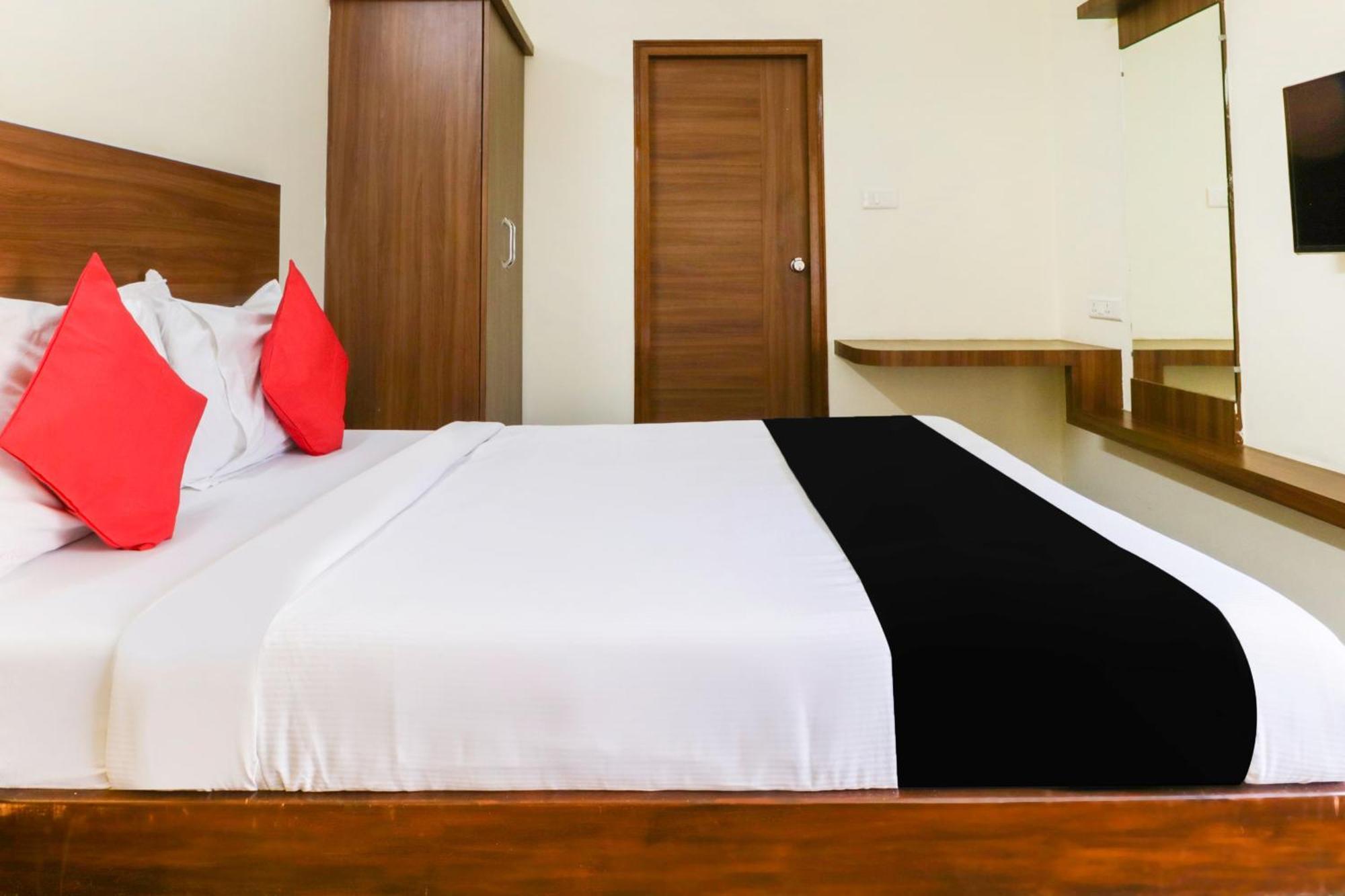 Hotel O Champion Comfort Near Hosahalli Metro Station Bangalore Eksteriør bilde