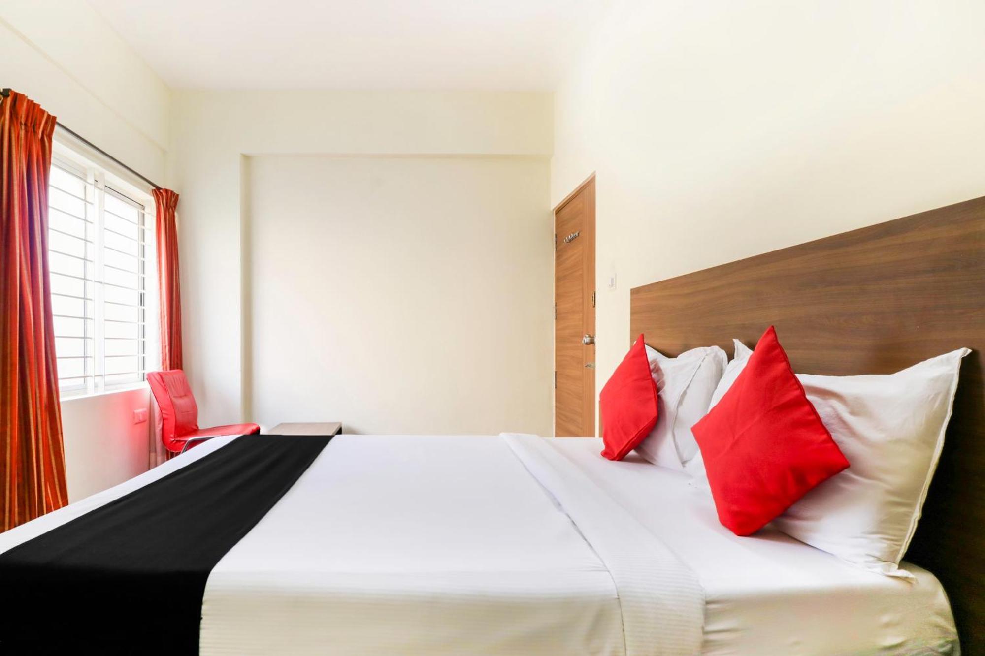 Hotel O Champion Comfort Near Hosahalli Metro Station Bangalore Eksteriør bilde