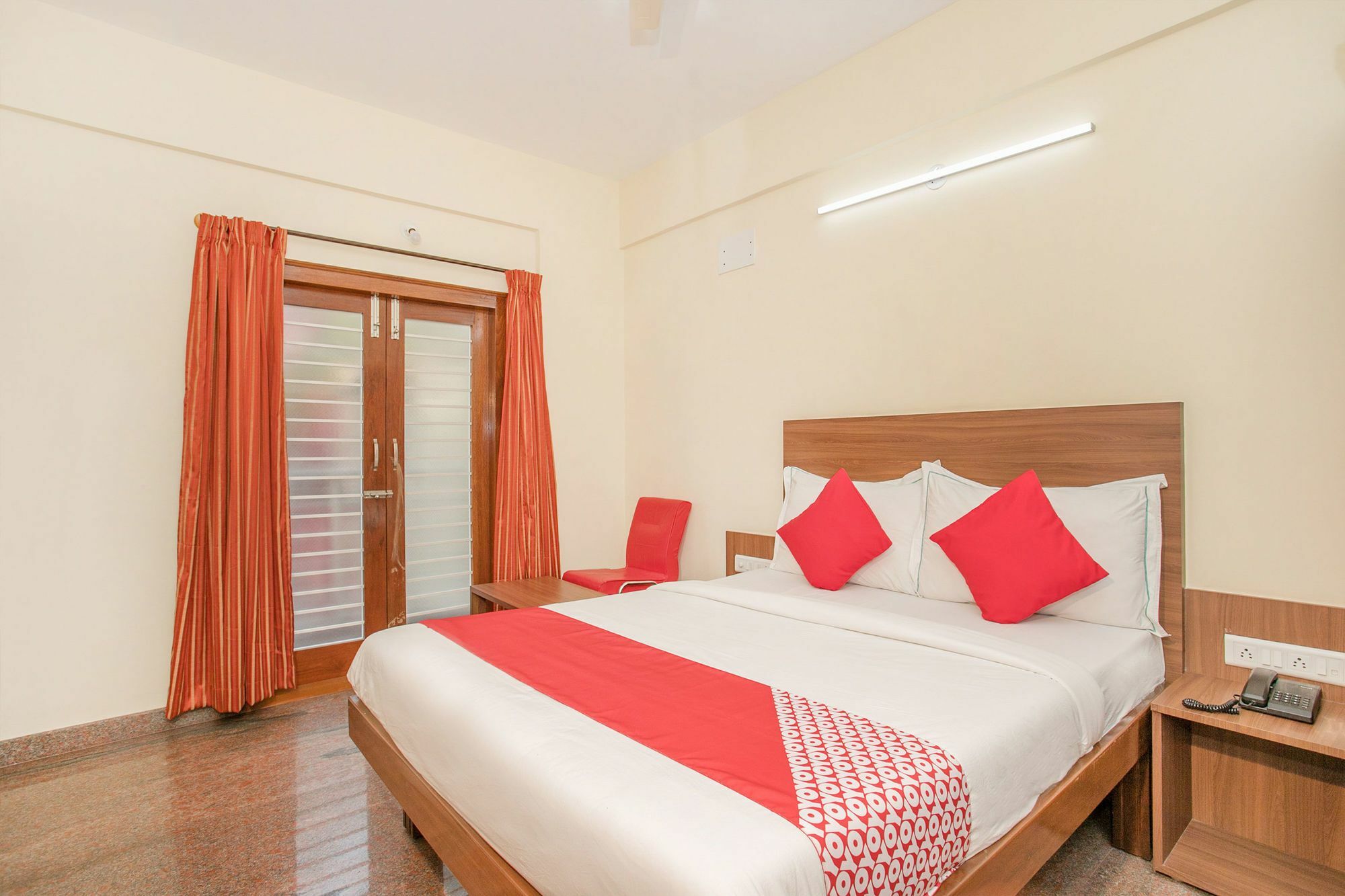 Hotel O Champion Comfort Near Hosahalli Metro Station Bangalore Eksteriør bilde