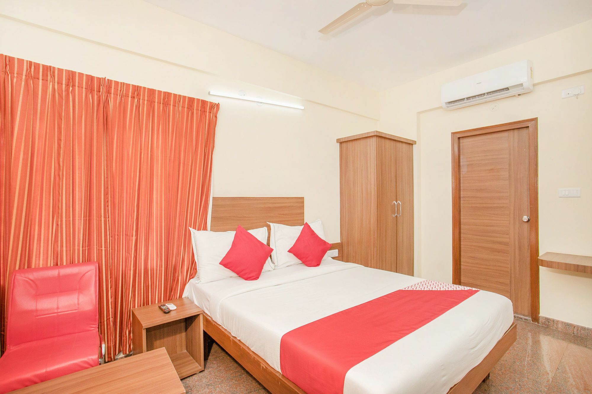 Hotel O Champion Comfort Near Hosahalli Metro Station Bangalore Eksteriør bilde
